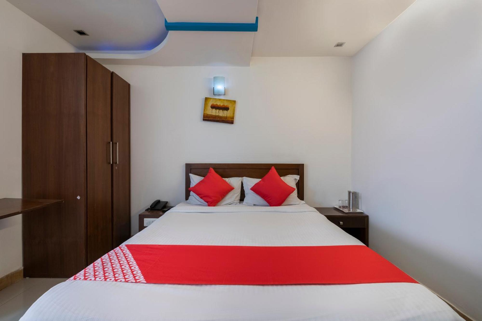 71863 The Red Velvet Opposite Novel Office Marathahalli Bridge. Bangalore Exterior foto