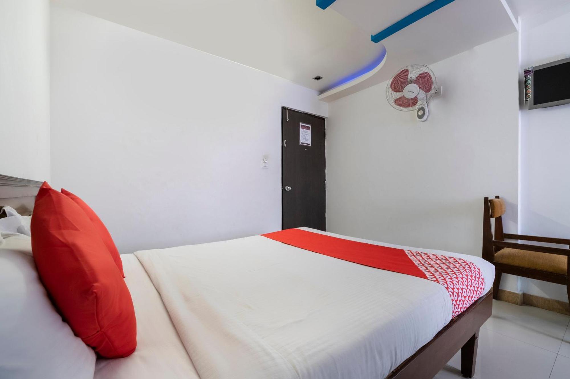 71863 The Red Velvet Opposite Novel Office Marathahalli Bridge. Bangalore Exterior foto