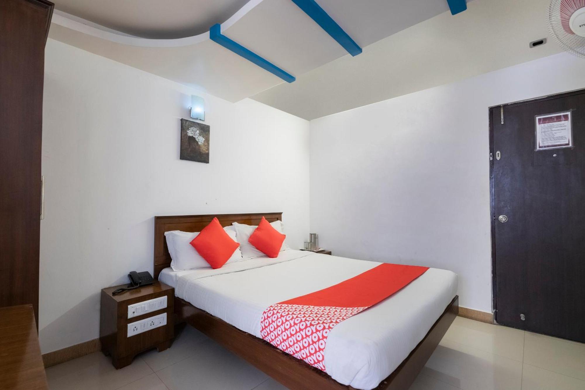 71863 The Red Velvet Opposite Novel Office Marathahalli Bridge. Bangalore Exterior foto